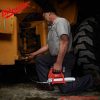 Súng tra mỡ Milwaukee M12 GG tiện dụng với khả năng di chuyển linh hoạt