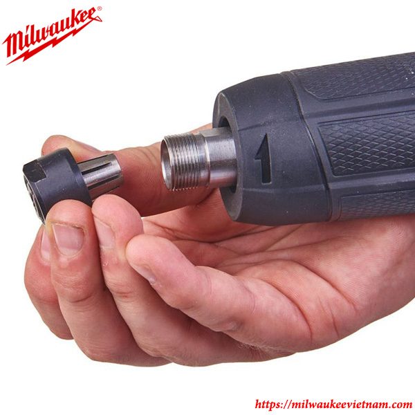 Tháp lắp dễ dàng cùng với thiết kế thông minh của máy mài khuôn Milwaukee M18 FDG