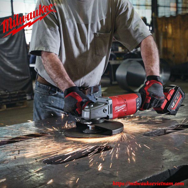 Máy mài góc Milwaukee M18 FLAG230XPDB cho hiệu suất cao trong công việc